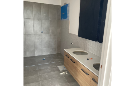 Bathroom Lighr 1 png